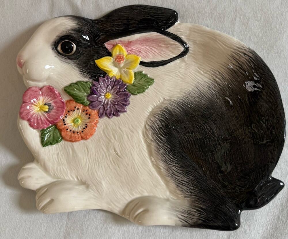 Fitz & Floyd Omnibus 1995 Easter Bunny Rabbit Black & White Decorative Plate 9x7